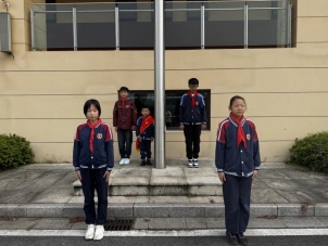 55f042bea7758da81b3d6f45eca56138